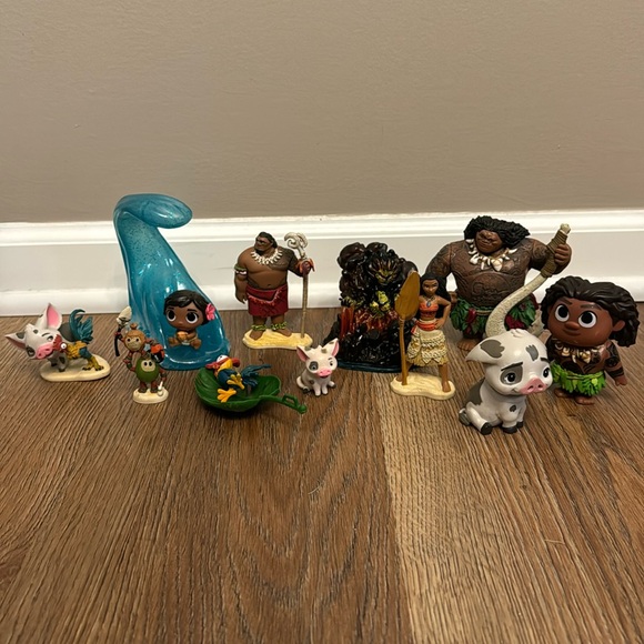 Disney’s Moana Toy Figure Set - Picture 1 of 11